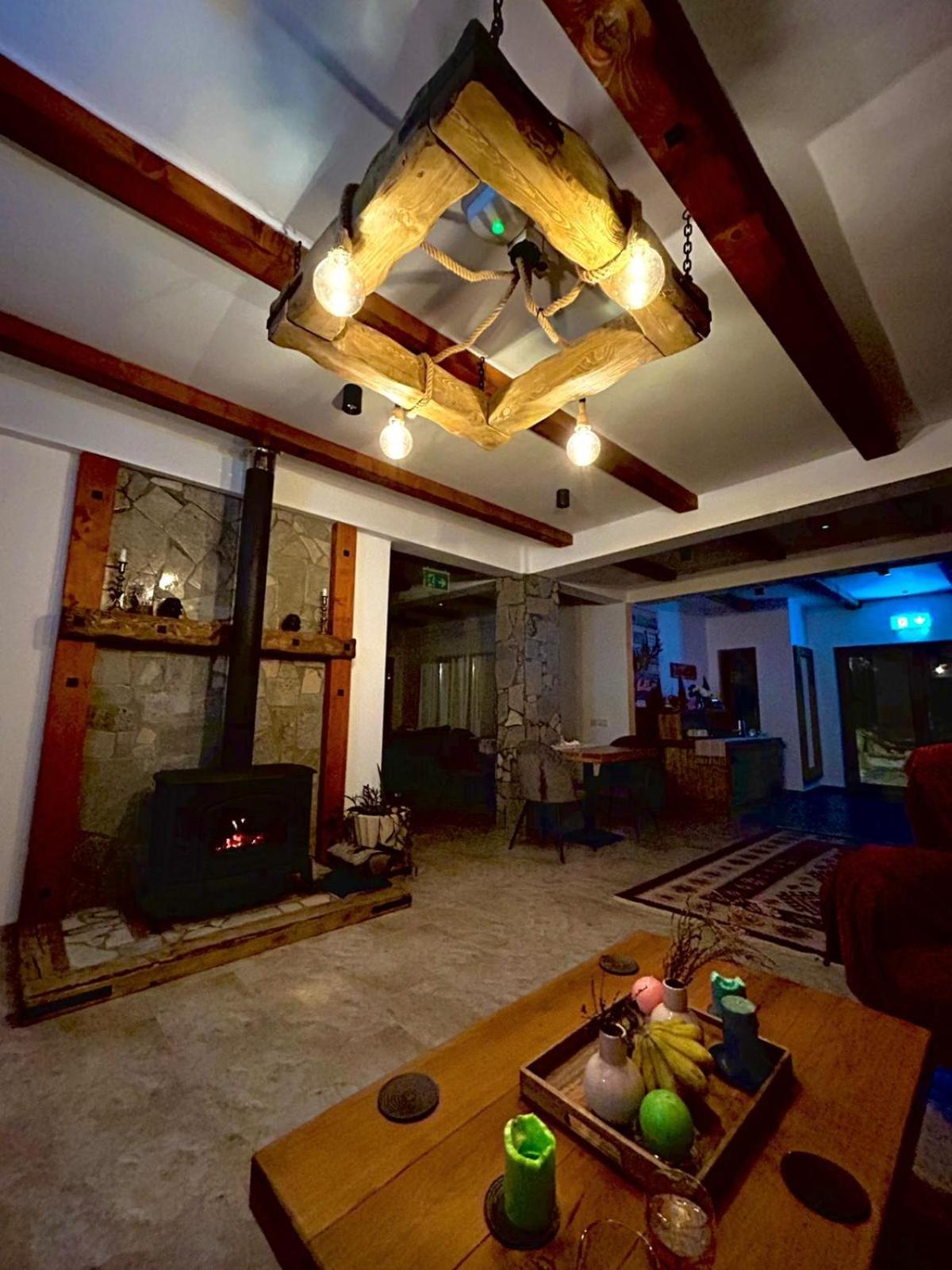 Tiarra Mountain Lodge 贝里斯 外观 照片
