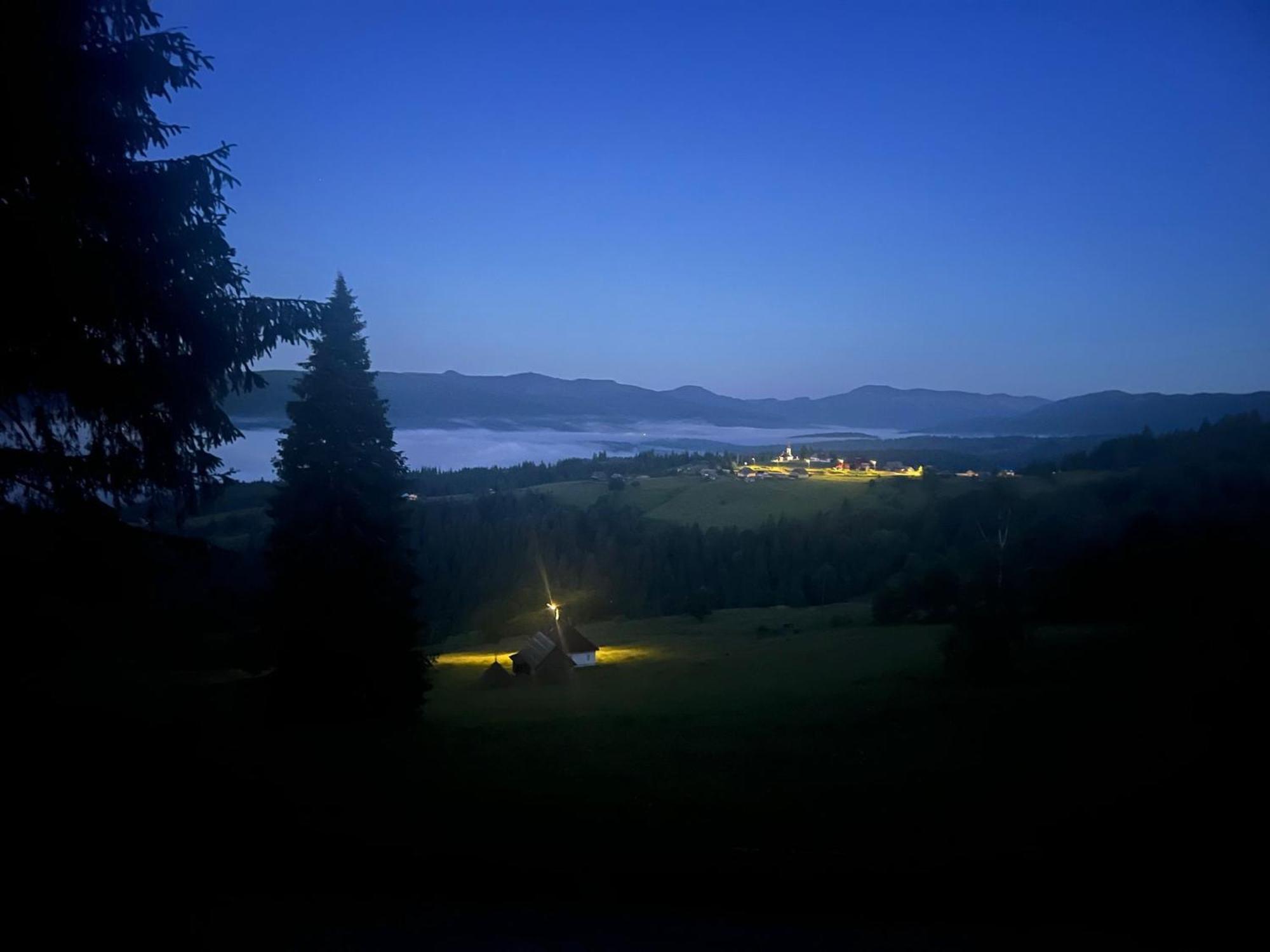 Tiarra Mountain Lodge 贝里斯 外观 照片