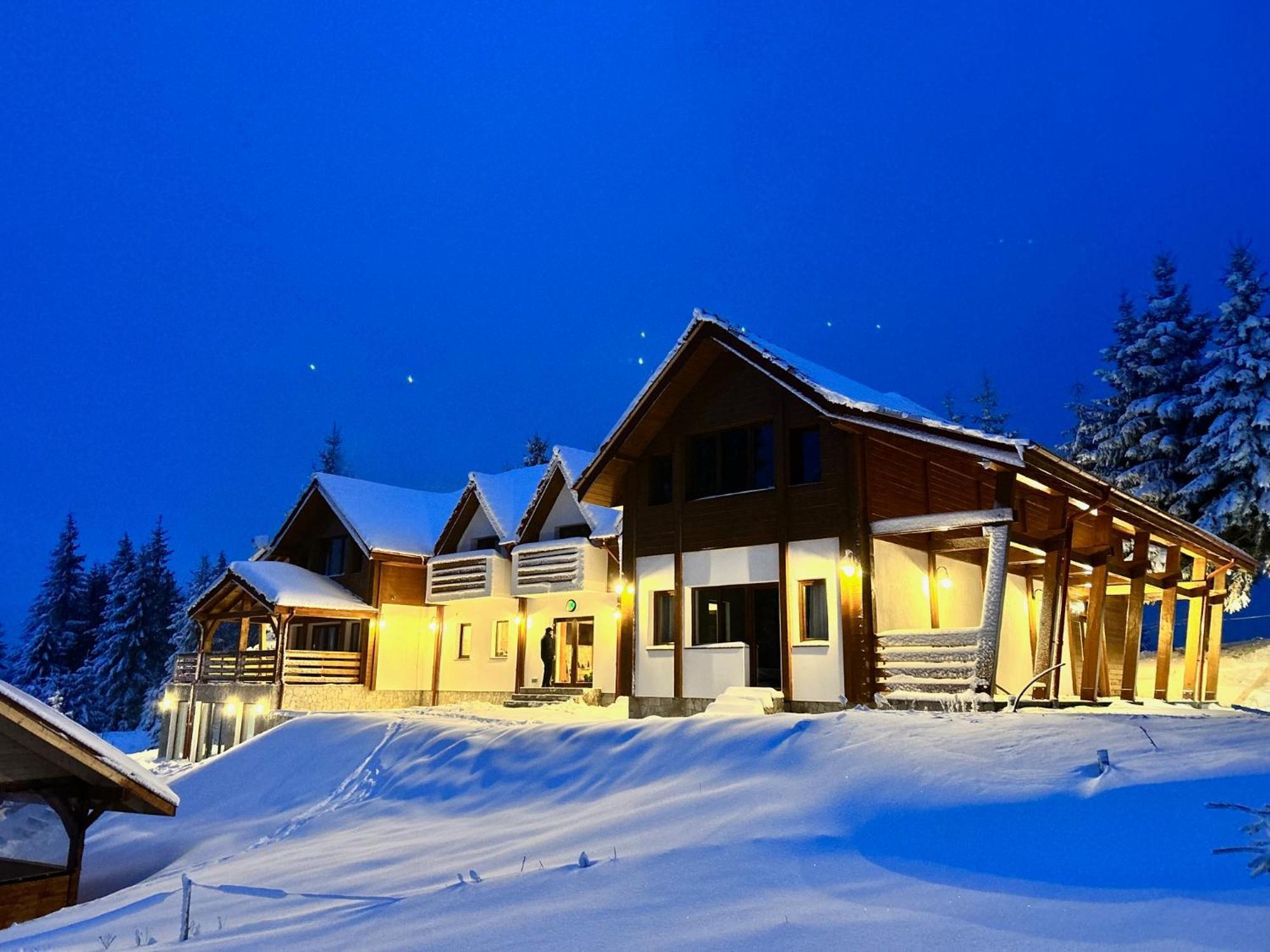 Tiarra Mountain Lodge 贝里斯 外观 照片