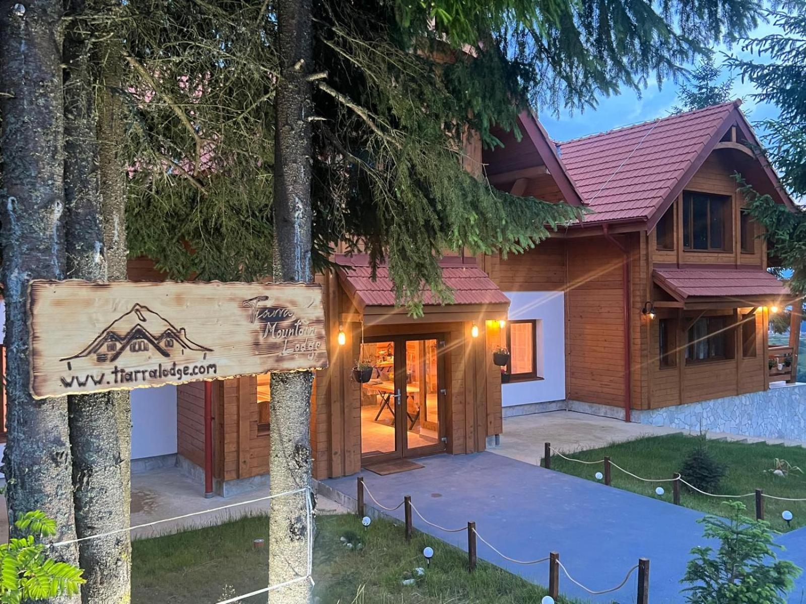 Tiarra Mountain Lodge 贝里斯 外观 照片
